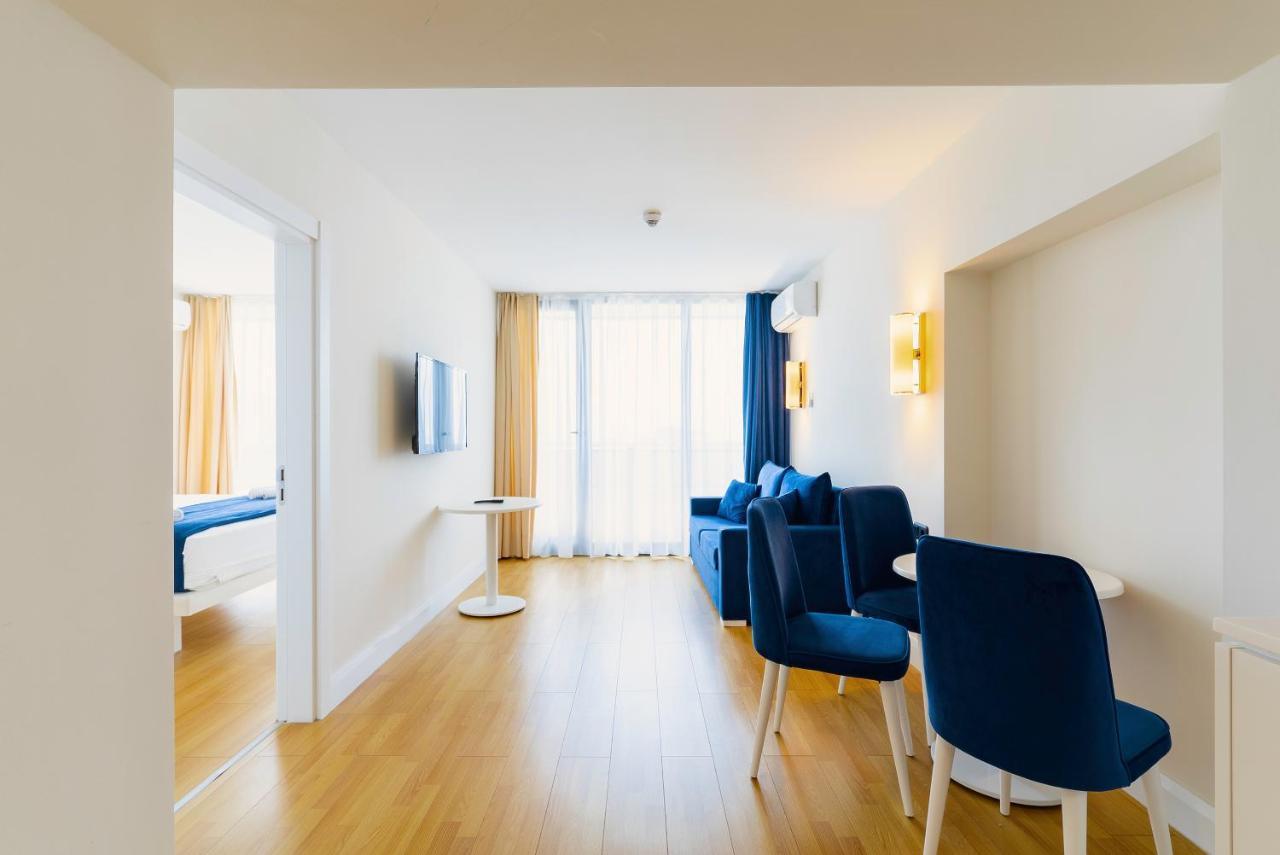 Manco Apartments Batoumi Extérieur photo