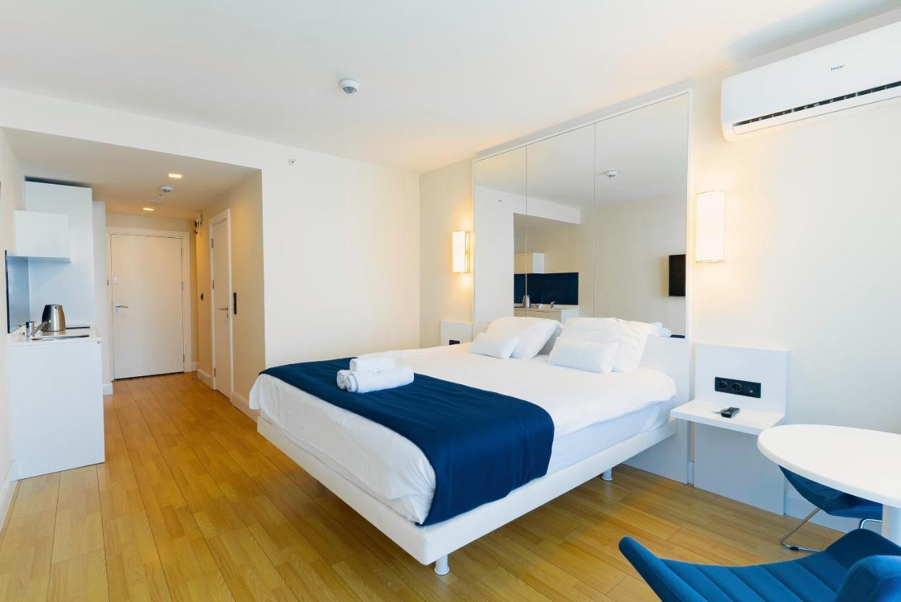 Manco Apartments Batoumi Extérieur photo