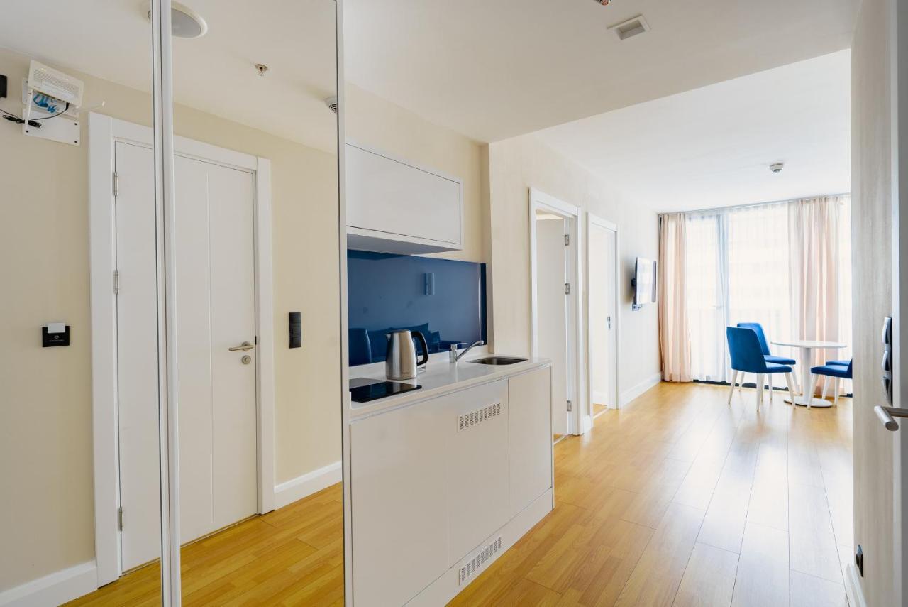 Manco Apartments Batoumi Extérieur photo