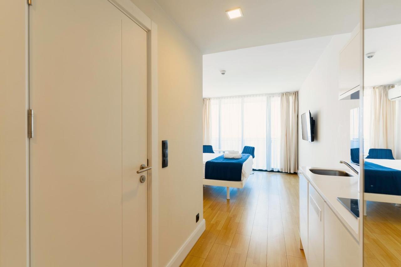 Manco Apartments Batoumi Extérieur photo