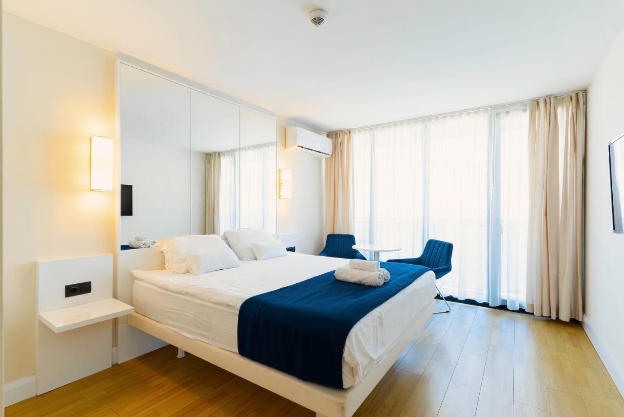 Manco Apartments Batoumi Extérieur photo